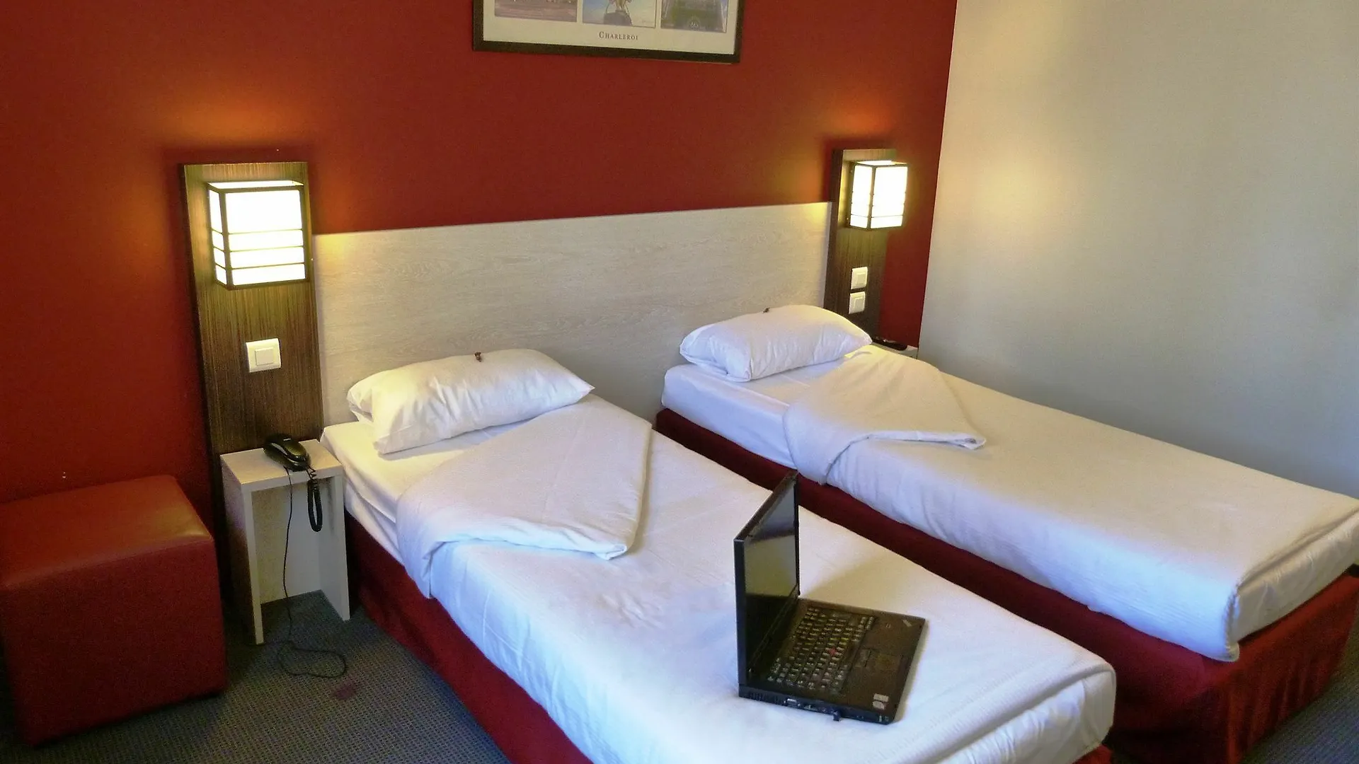 Hotel DC Hotel&Restaurant Charleroi Airport